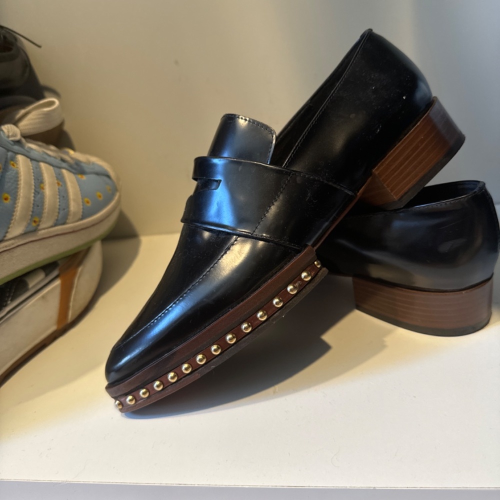 loafers - Picture 2 of 4